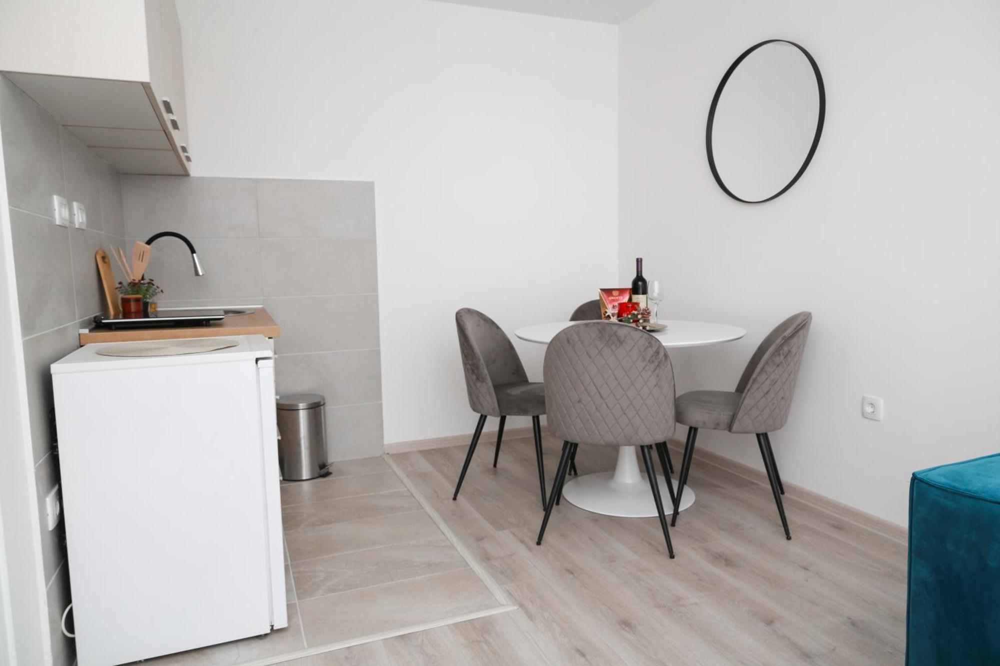 Hillside Apartments Zabljak  Luaran gambar